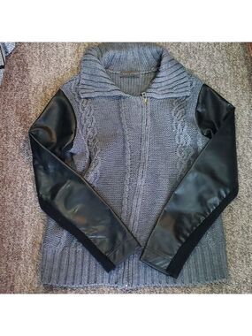 Suzy shier sweater jacket size large